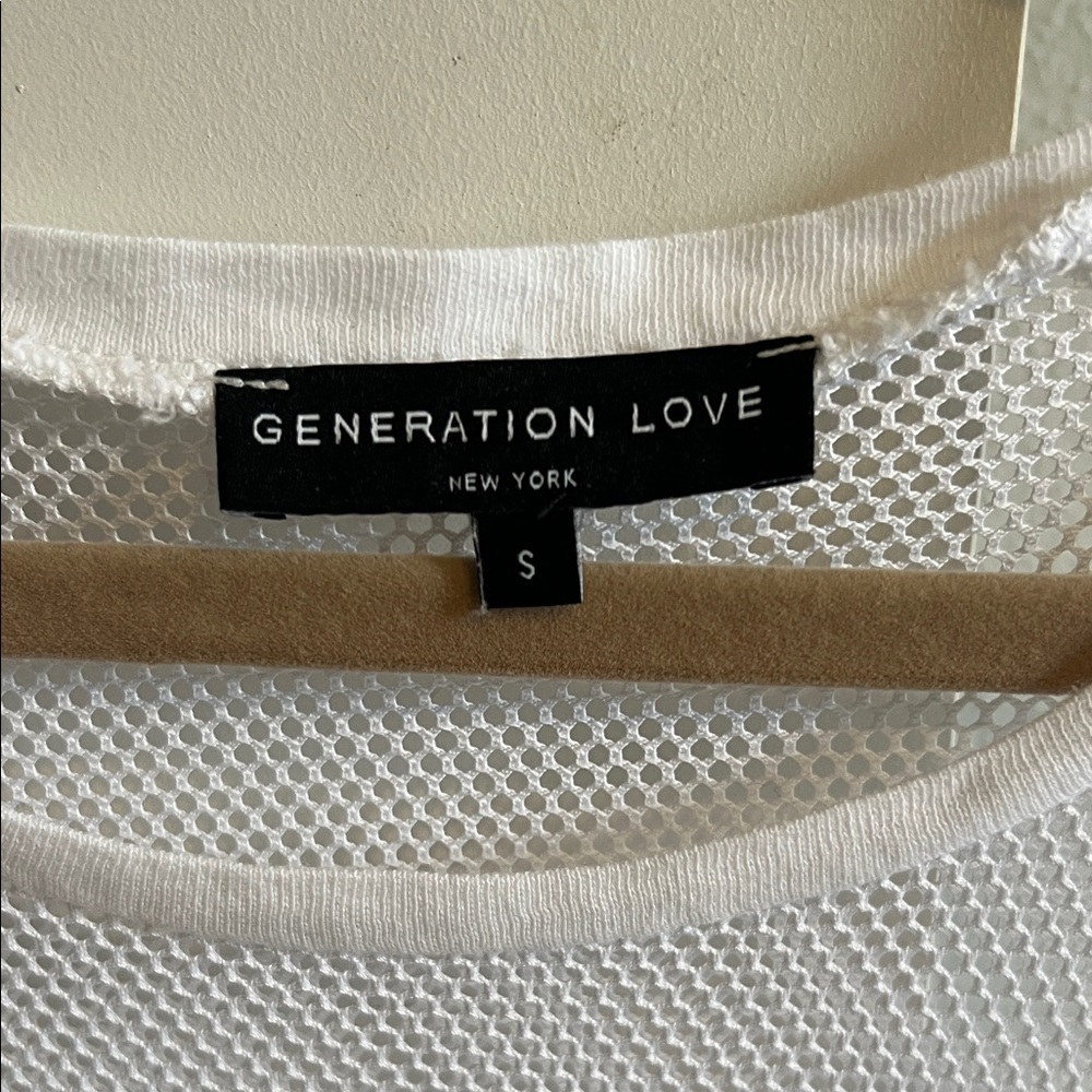 Generation Love top - Picture 3 of 3